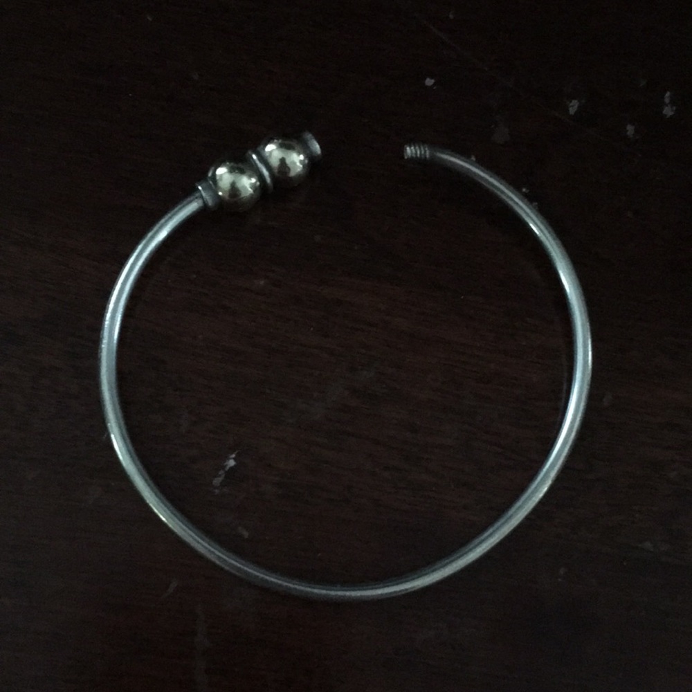 Cape cod style bracelet